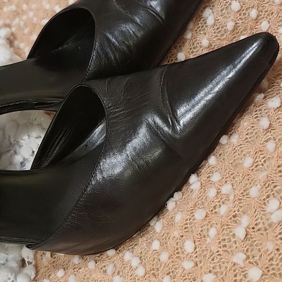 Colin Stuart heels - Picture 15 of 16